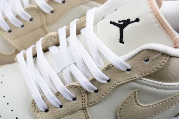 Nike Air Jordan 1 low FB7168-121 