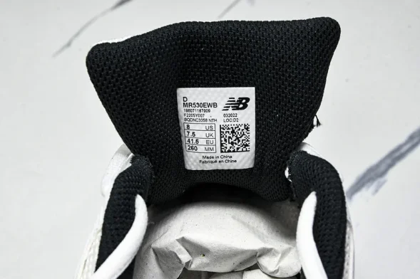 New Balance 530 M530EWB 