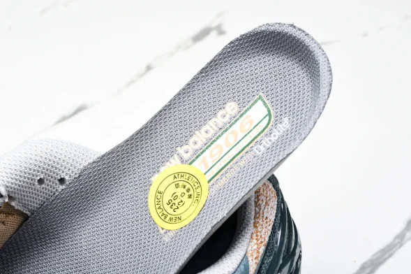New Balance 1906 U1906WFB 