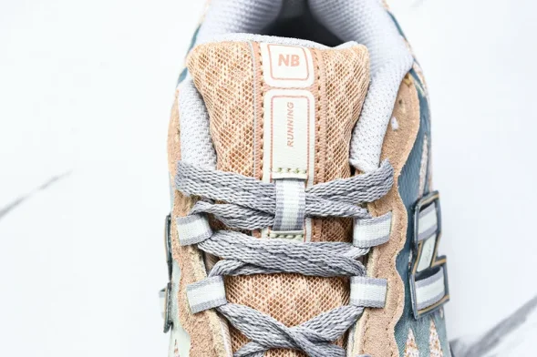 New Balance 1906 U1906WFB 
