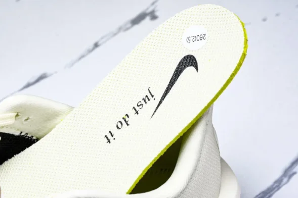 Nike Quest 6 FD6033-104 