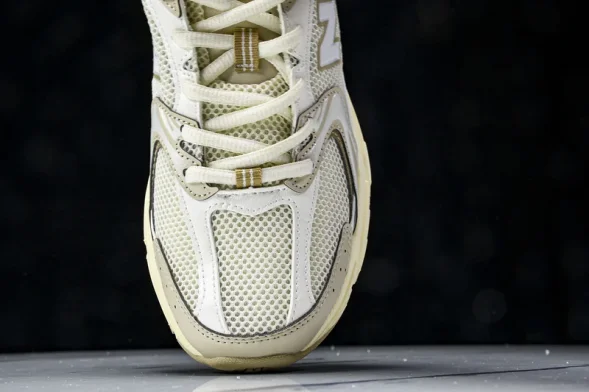 New Balance 530 MR530AA  