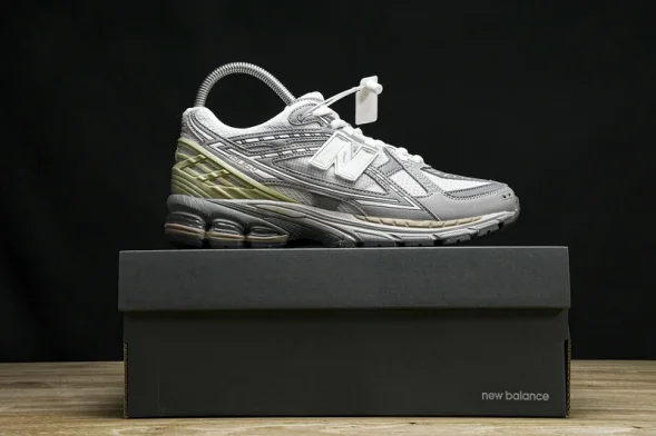 New Balance 1906 M1906NB 