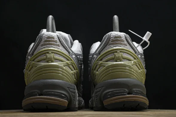 New Balance 1906 M1906NB 