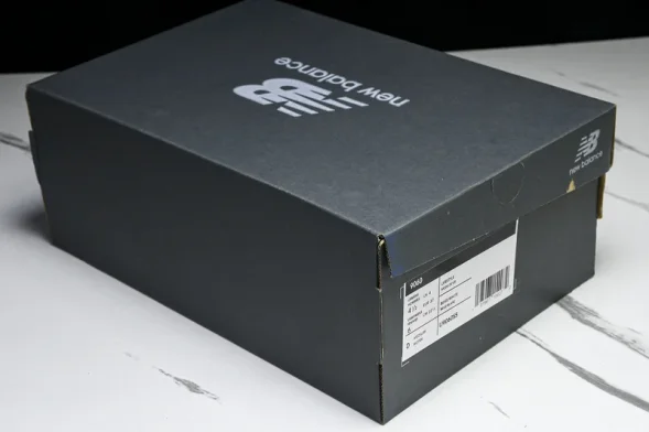 New Balance 9060 U9060SS 
