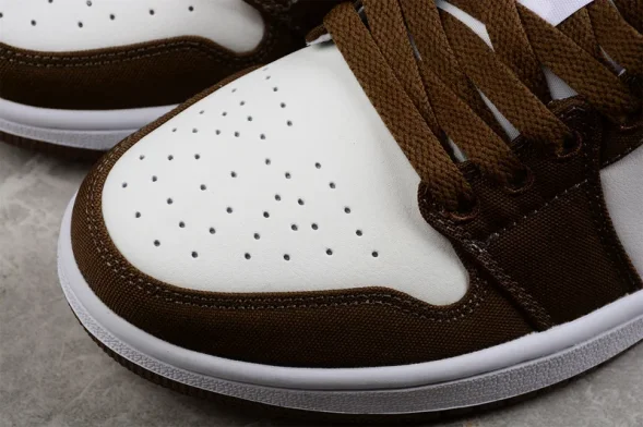 Nike Air Jordan 1 low Mocha Toe DV0426-301 