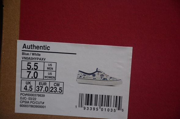 Vans Authentic VN0A5HYPAXV 