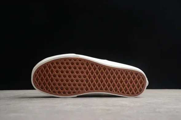 Vans Authentic VN0A5HYPAXV 