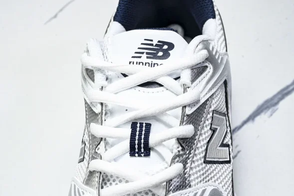 New Balance 530 MR530SG 