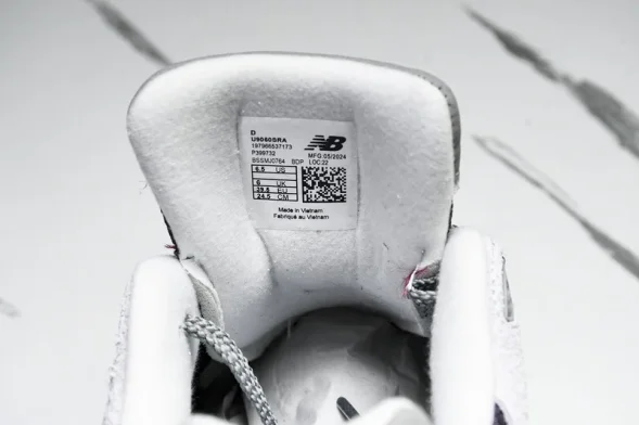 New Balance 9060 U9060SRA 