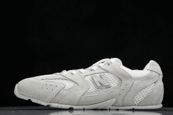 MiuMiu x New Balance 530 5E964D