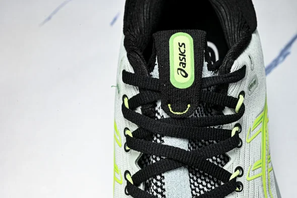 Asics Gel Nimbus 28 1011C127-200  