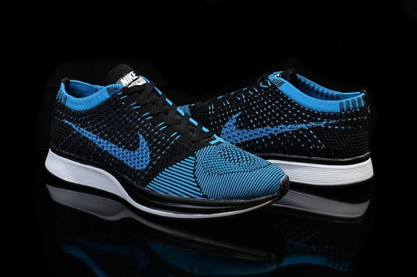 Nike Flyknit Racer   