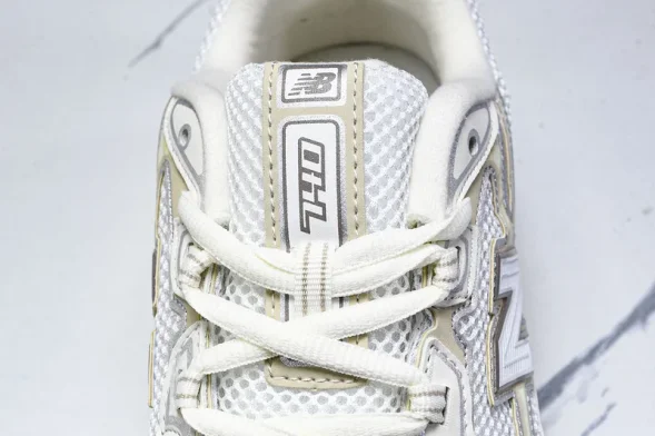 New Balance 740 U740PR2 