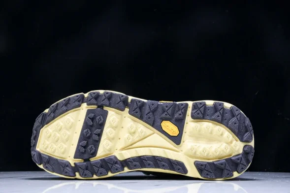 Hoka Tor Ultra Low 1130310 OKP 