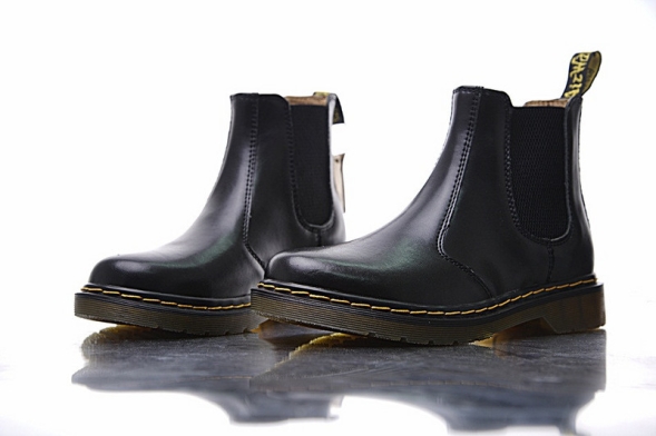 Dr. Martens Chelsea Boots 