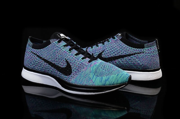 Nike Flyknit Racer   