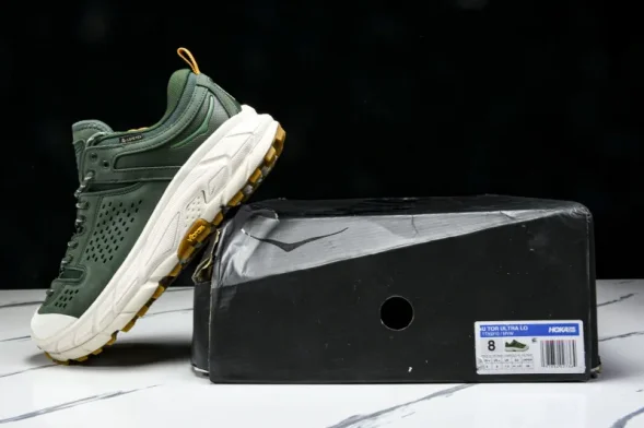 Hoka Tor Ultra Low 1130310 MVW 