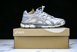 Asics Gel-Cumulus 16 TG 1203A733-101