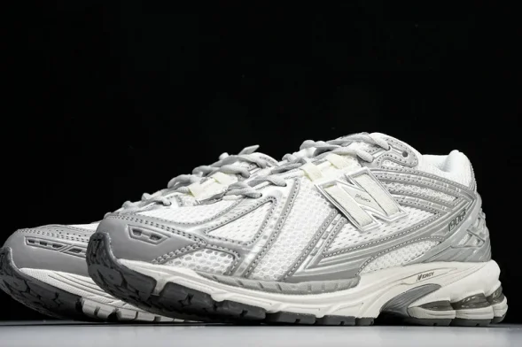 New Balance 1906 M1906RJM  