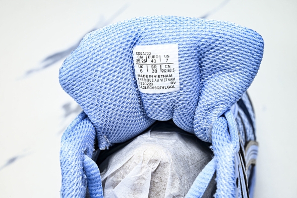 Asics Gel-Cumulus 16 TG 1203A733-400 