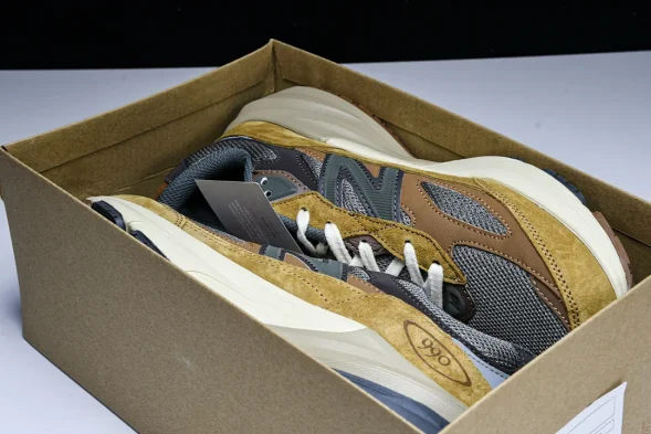 New Balance NB990 M990CH6 