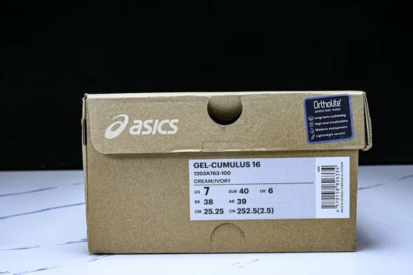 Asics Gel-Cumulus 16 TG 1203A763-100 