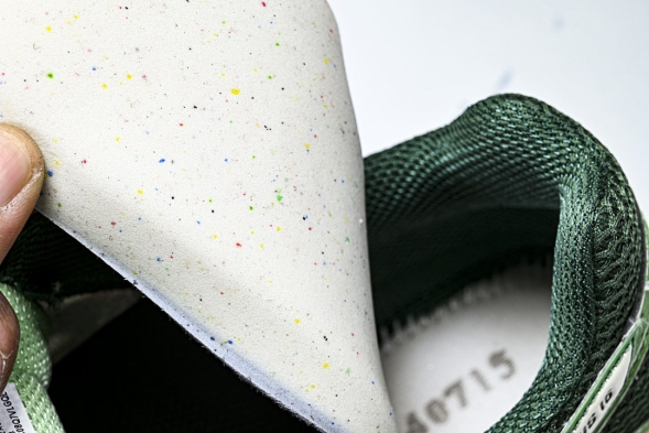 Asics Gel-Cumulus 16 TG 1203A763-100 