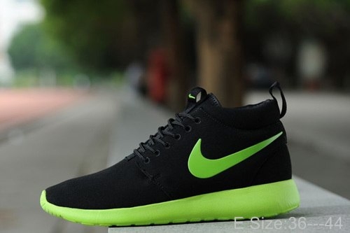 NIke Roshe Suede High 