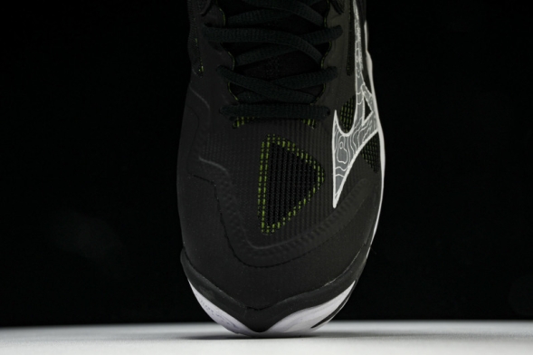 Mizuno Wave Momentum V1GA231252 