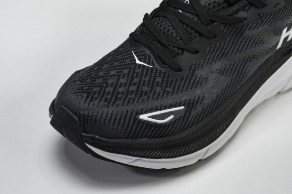 Hoka Clifton 9 1132210 BWHT 