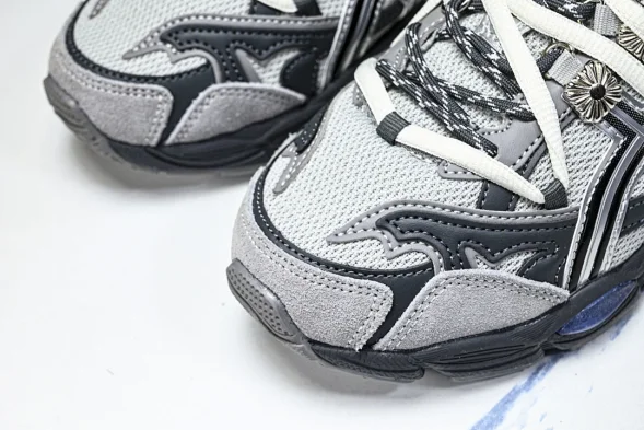 Asics Gel-Cumulus 16 TG 1203A838-020 