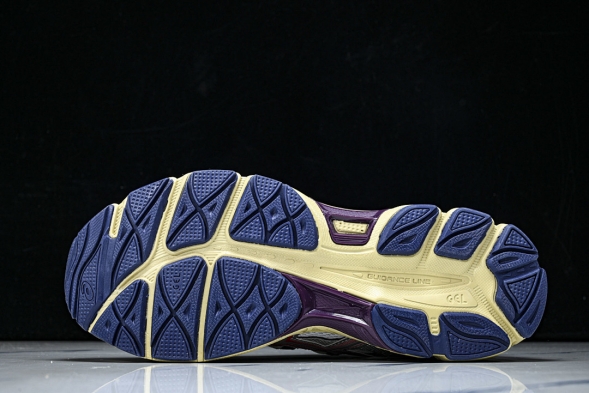 Asics Gel-Cumulus 16 TG 1203B115-100 