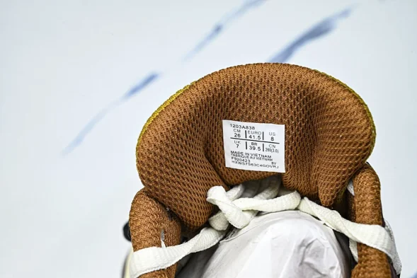 Asics Gel-Cumulus 16 TG 1203A838-200 