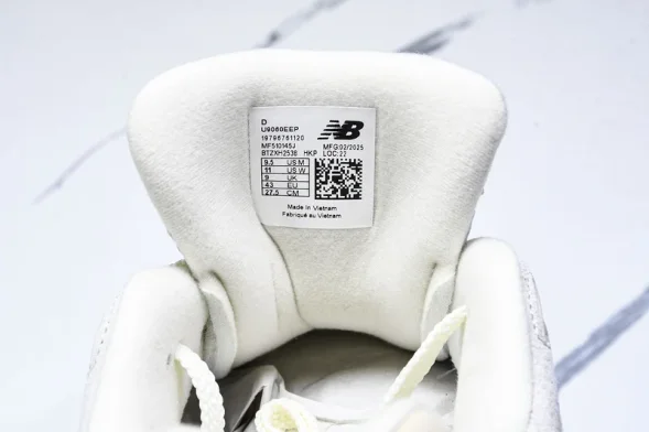 New Balance 9060 U9060EEP 
