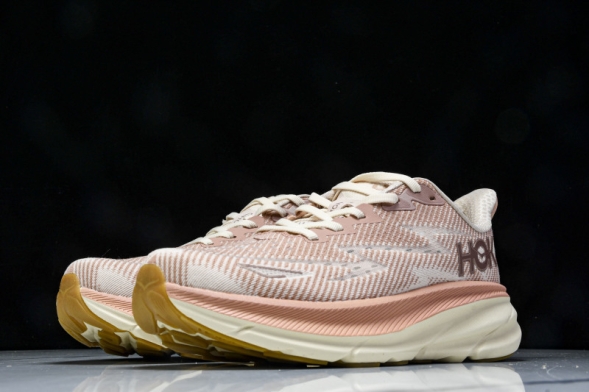 Hoka Clifton 9 1127896 SNC 