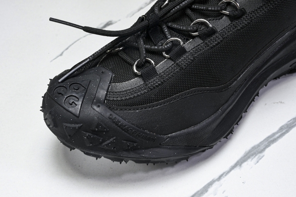 Nike ACG Mountain Fly 2 Low SP FZ3311-001 