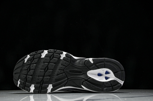 New Balance 740 U740CG2 