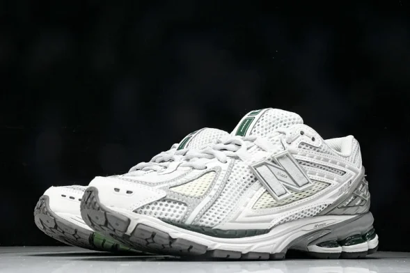 New Balance 1906 M1906RGP 