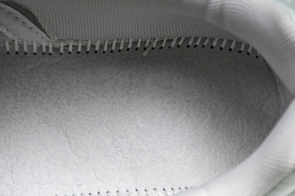 New Balance 9060  U9060AGT 