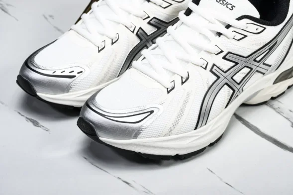 Asics Gel-Flux 4 CN 1012B464-102 