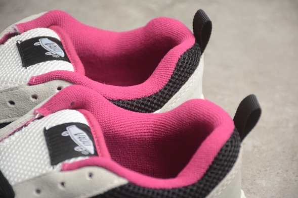 Vans Knu Skool VN0007DWHT 