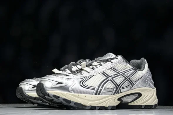 Asics Gel-Kahana TR V4 1203A497-200 