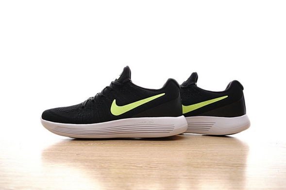 Nike LunarEpic Low Flyknit 2 
