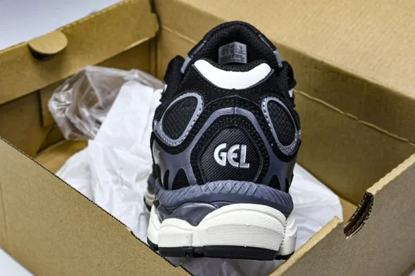 Asics Gel-NYC 1203A739-001 
