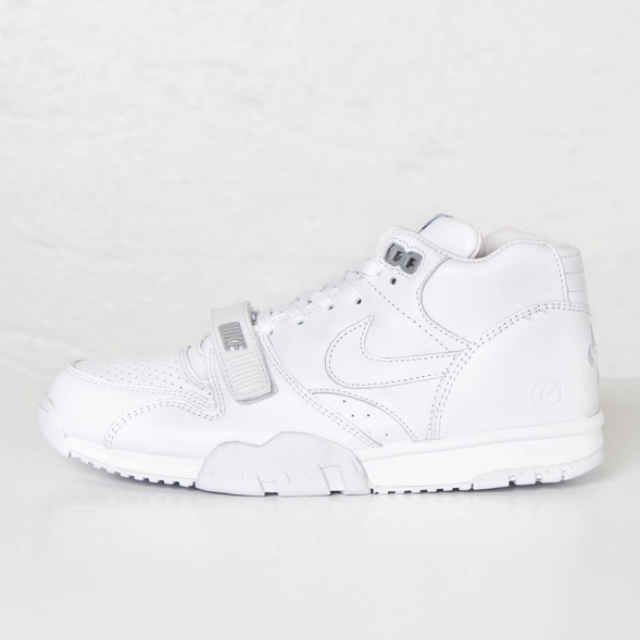 Fragment Design x NikeCourt Air Trainer 1 Mid Premium SP “White_White-Wolf Grey” 806942-110 