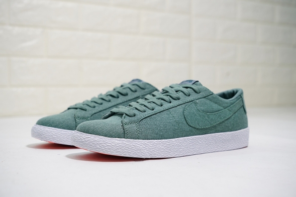 Nike SB Blazer Zoom Low Canvas Deconstructed AH3370-200 