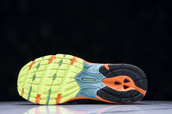 New Balance 740 U740MC2 