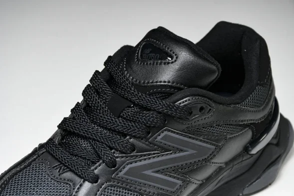 New Balance 9060 U9060NR 