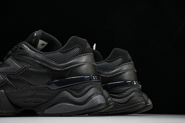 New Balance 9060 U9060NR 